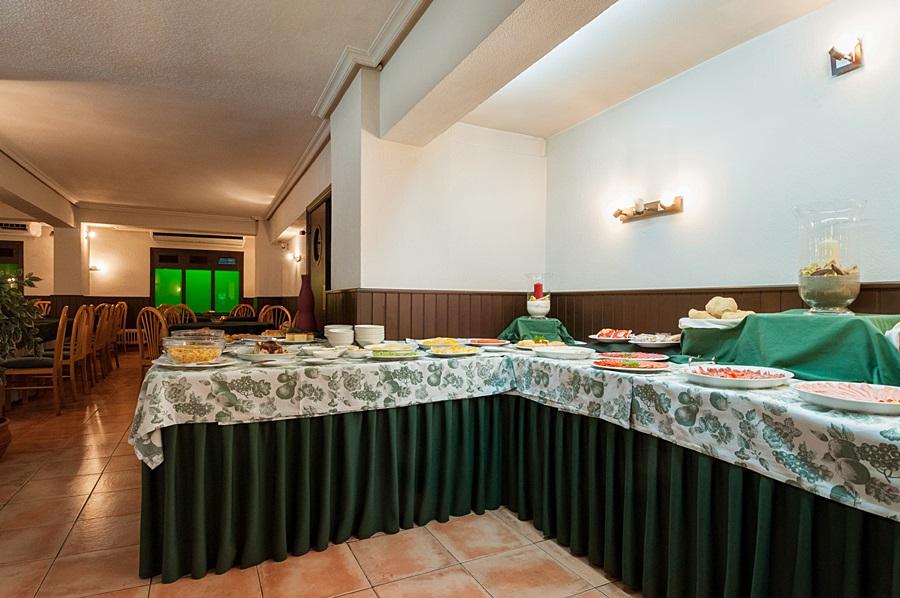 Hotel Alcantara Caceres Exterior photo