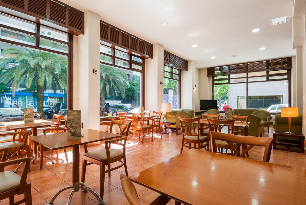 Hotel Alcantara Caceres Exterior photo